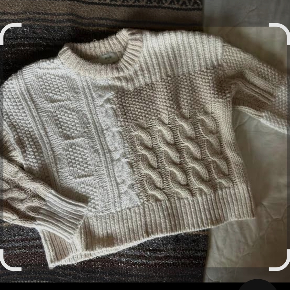 Aerie Cream and Tan Knit Sweater